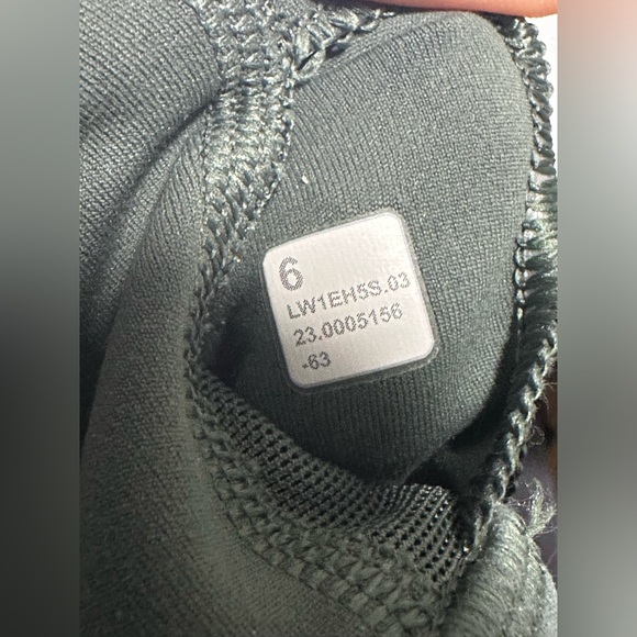 lululemon Align™ Keyhole Halter Tank in Dark forest - size 6 - Picture 8 of 8